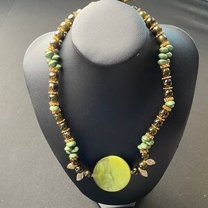 Chic Green and Gold Beaded Necklace